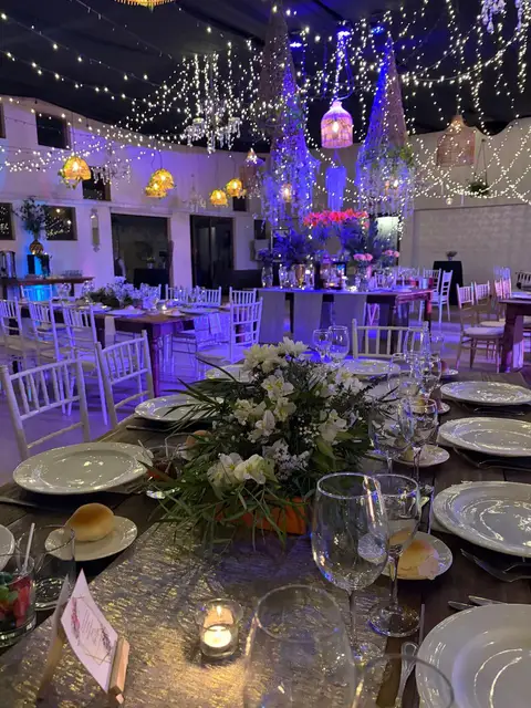 Montaje de mesa para novios 11