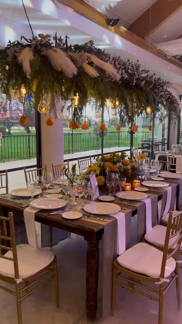 Montaje de mesa para novios 17