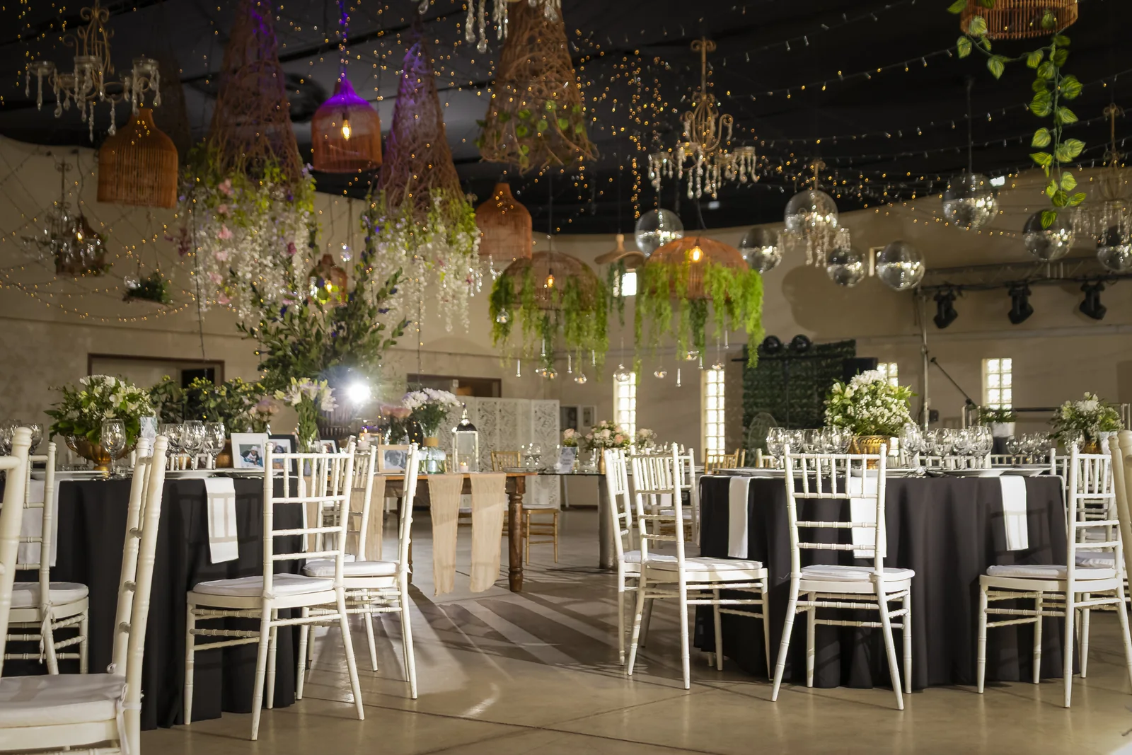 Salón de Los Altos del Pangue